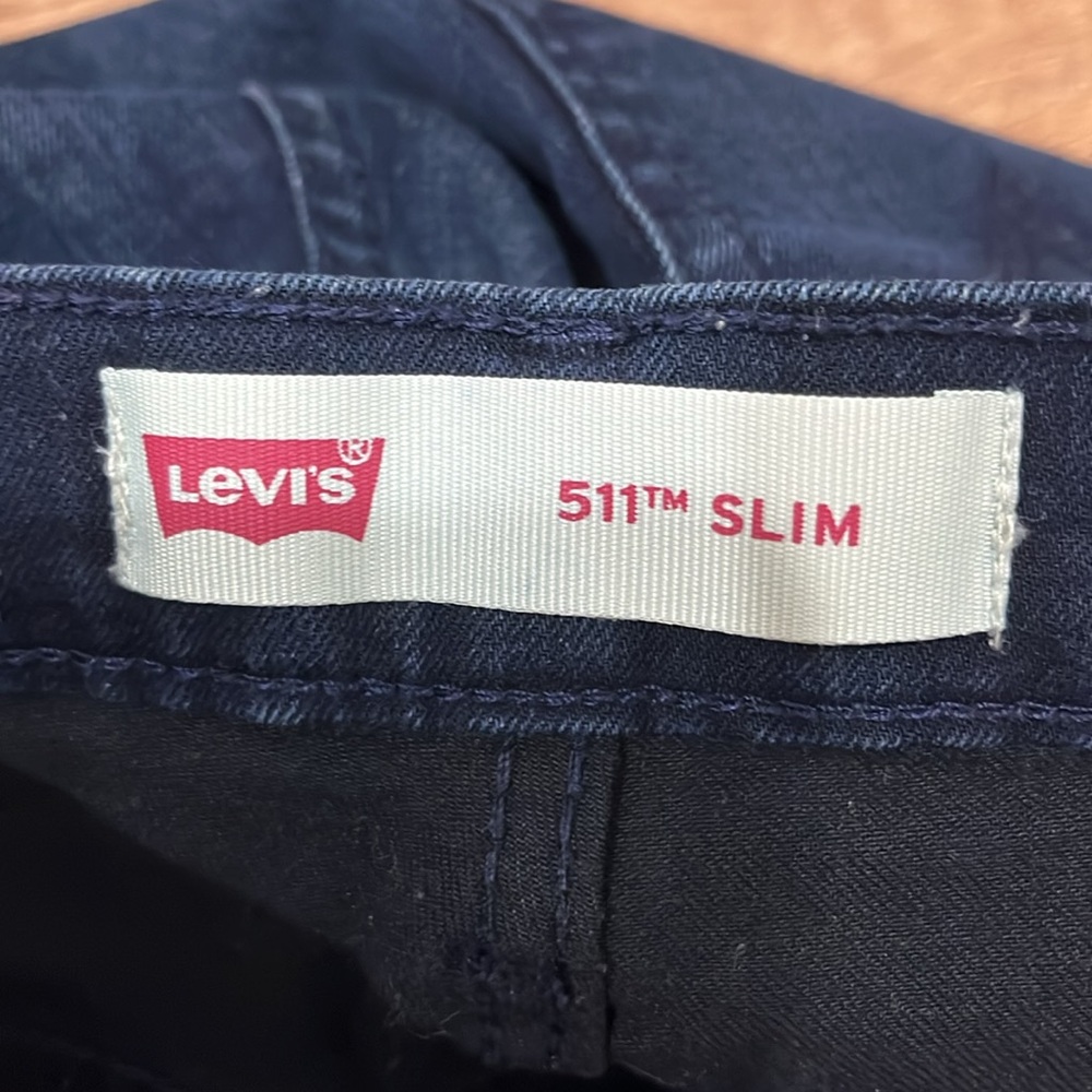 Levi's Dark Wash 511 Slim Denim - Picture 7 of 9